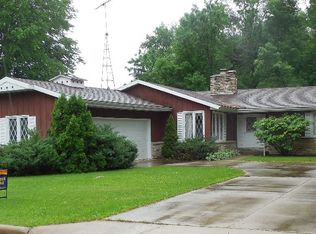 83 18th St, CLINTONVILLE, WI 54929