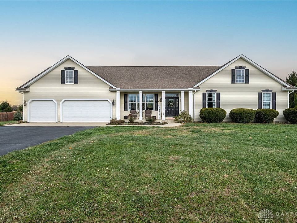 1st image of 65 Hannah Ct