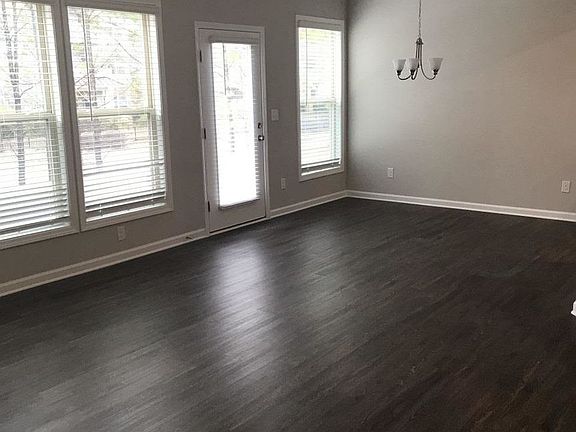 5th image of 3909 Mirimar Ct