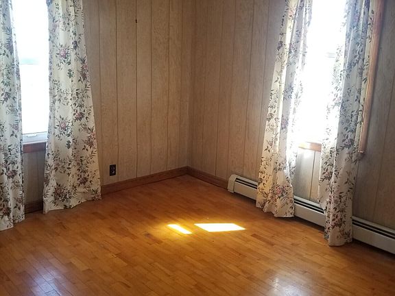4th image of 18 Vernon Avenue