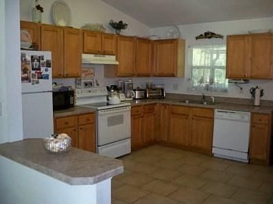 5th image of 145 Rolling Sands Dr