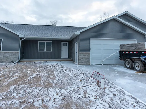 1385 Bens Way, Kaukauna, WI 54130