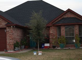 1408 Cedar Knoll Dr, Kaufman, TX 75142