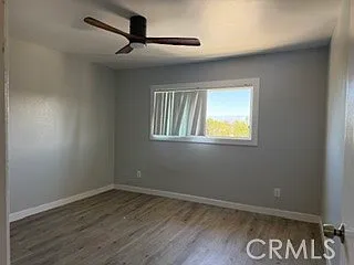 328 W 1st St #20 — Photo 5