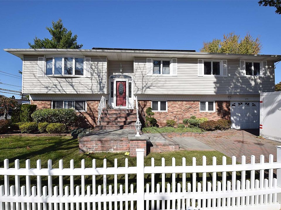 171 Commonwealth Avenue, Massapequa, NY 11758 Zillow