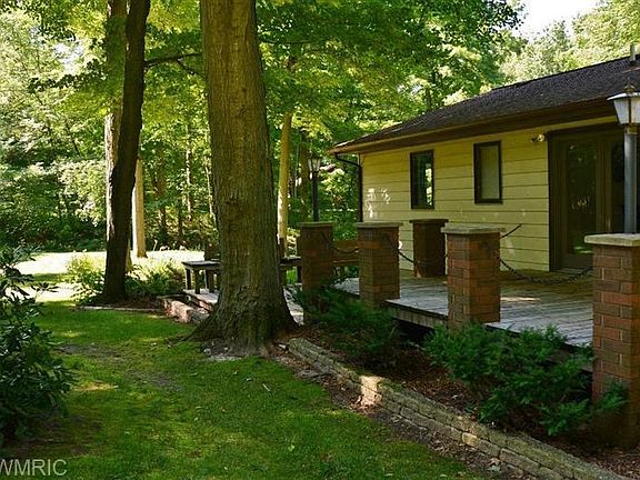 4th image of 11728 Long Lake Dr NW