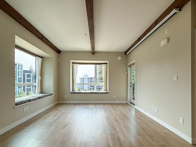 9350 University High St #405 — Photo 10