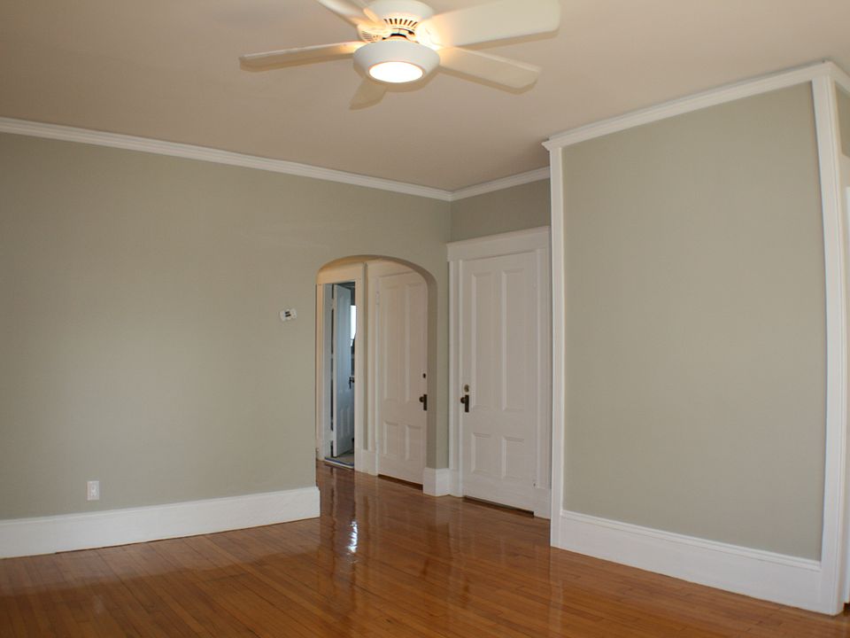 1st image of 1619 Centre St #5