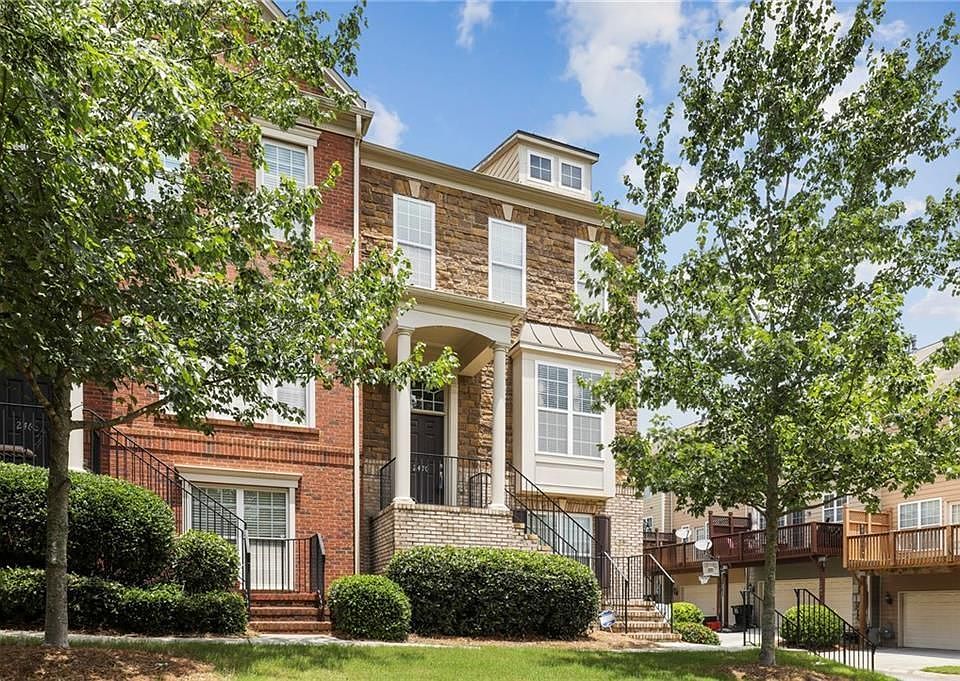 1st image of 2470 Natoma Ct SE #11