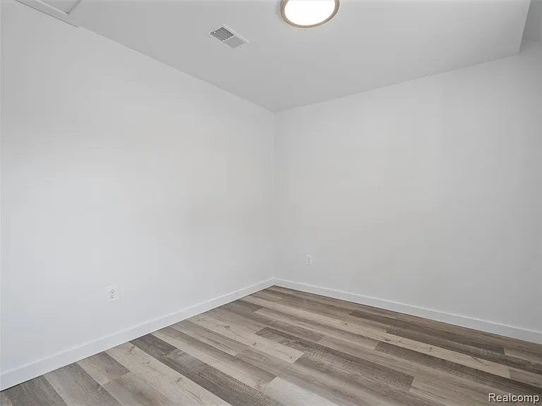 1741 E Woodward Heights Blvd — Photo 16
