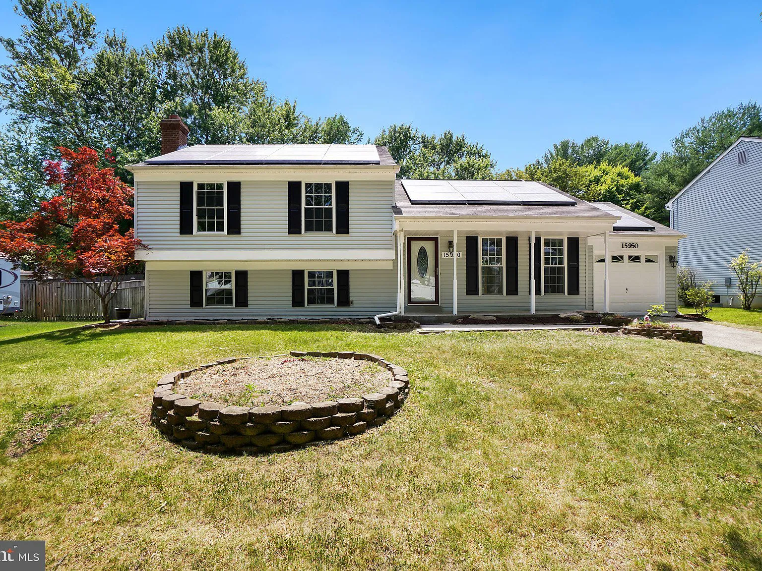 4 bed, 2.5 bath, 1728 sqft, $3,400 — Photo 1