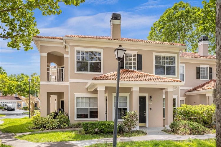1st image of 1025 Arbor Lakes Cir