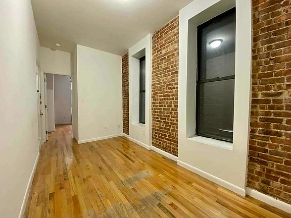 2nd image of 220 E 85th St #1EE