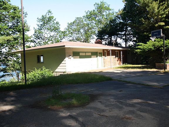 2nd image of 9030 Trails End Dr