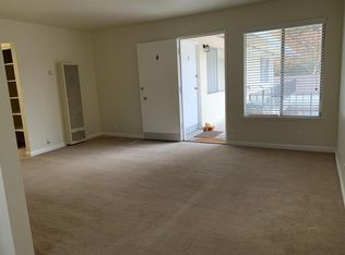 706 Mariposa Ave APT 4, Mountain View, CA 94041