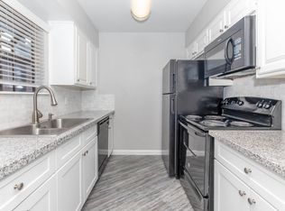 2210 Westview Blvd APT 101, Conroe, TX 77304