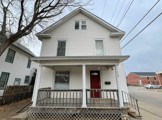 130 N 28th St, Lincoln, NE 68503