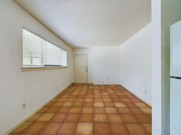 803 W 28th St APT 107, Austin, TX 78705