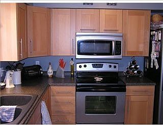 4th image of 11150 Carlson Dr