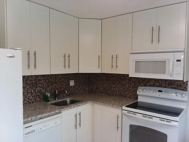 9746 Alaska Cir — Photo 6
