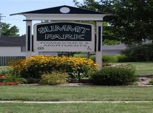 735 Summit Park Ct, Kalamazoo, MI 49006