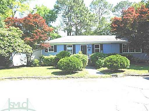 2nd image of 2306 Lorraine Dr