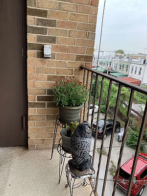 Sold by GG Caleca Realty | media 14