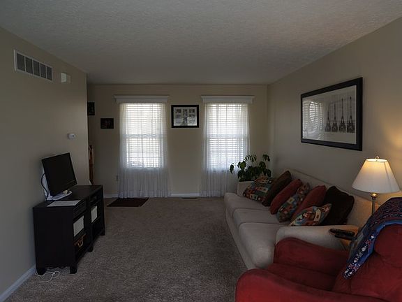 4th image of 2760 Shamu Dr