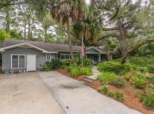 4326 12th St, Saint Simons Island, GA 31522
