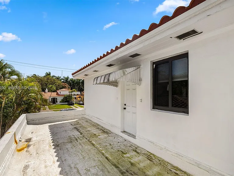 3420 Sheridan Ave — Photo 18