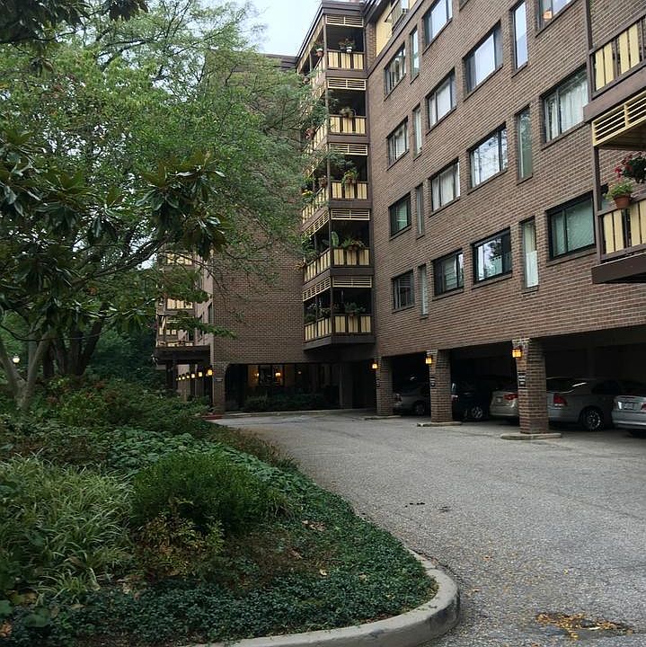 Exterior (Front)