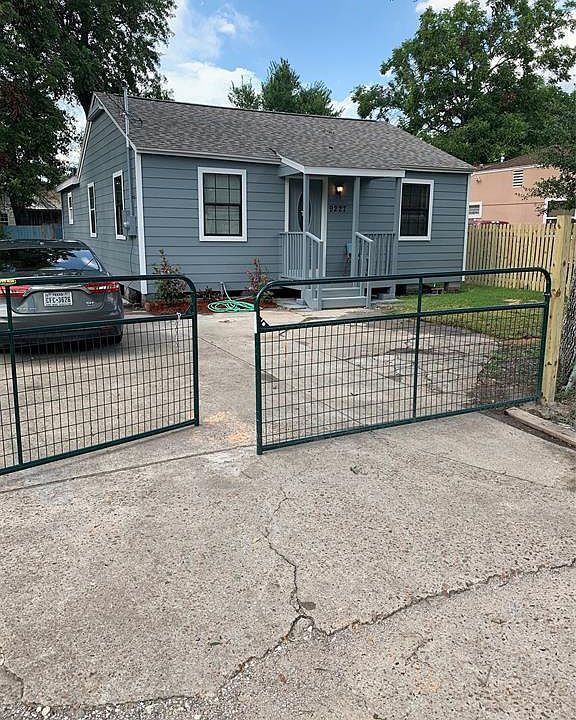 1st image of 9227 E Avenue O