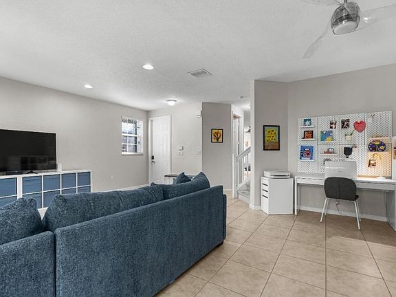 4th image of 16169 Poppy Seed Cir Unit 606