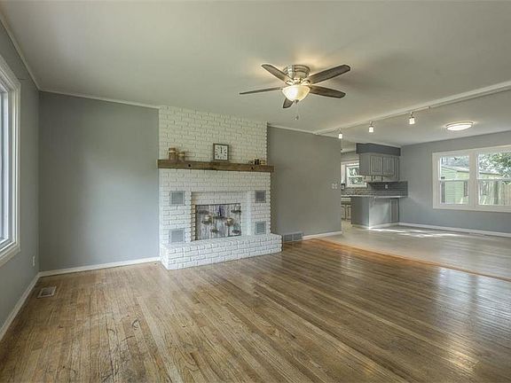 5th image of 9415 Lewis Ave