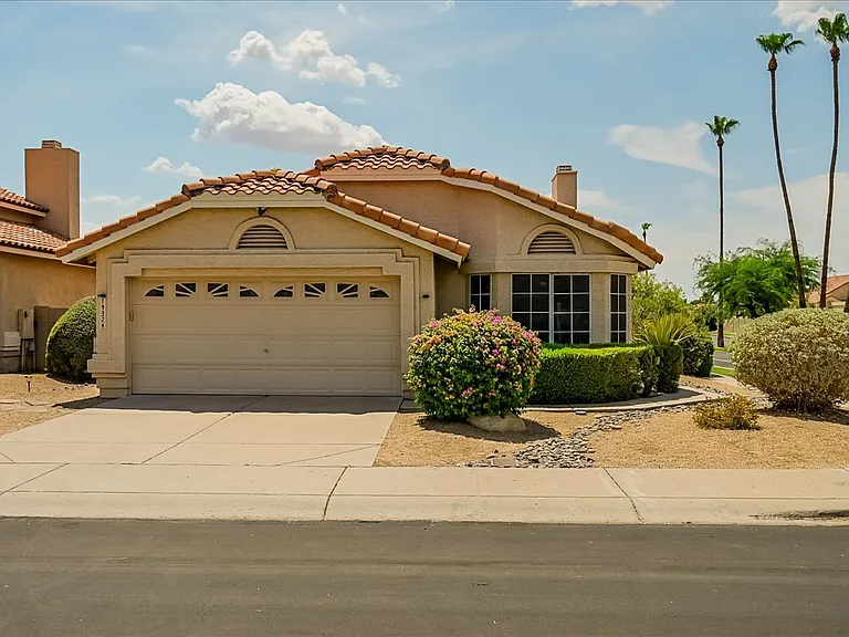 19324 N 75th Dr — Photo 24