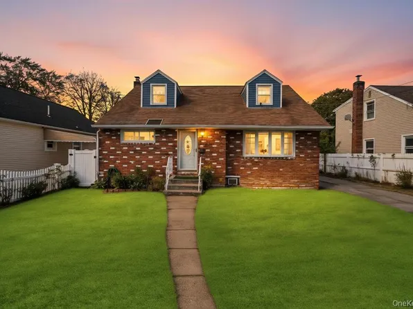 511 Northern Parkway, Uniondale, NY 11553