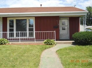 2110 Central Ave, Bettendorf, IA 52722