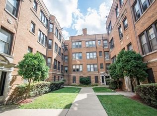 1361 W Estes Ave #1O, Chicago, IL 60626