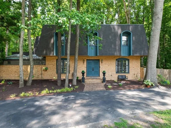 3301 E Princeton Rd, Petersburg, VA 23805