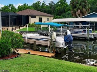 5471 Harborage Dr, Fort Myers, FL 33908