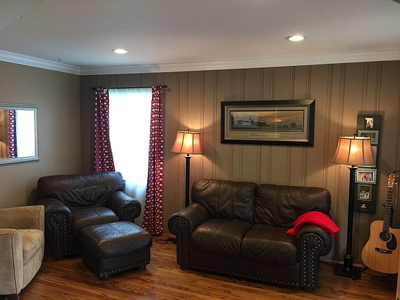 4th image of 7414 Juler Ave