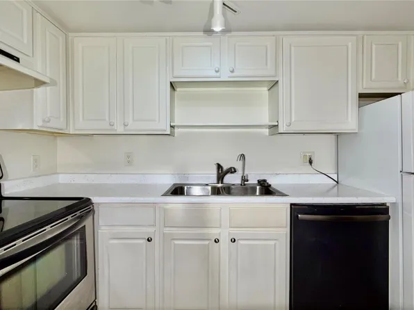 9725 E Harvard Avenue #Z411, Denver, CO 80231