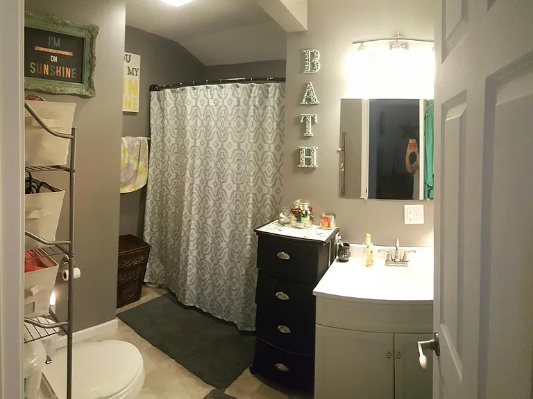 612 W McDonough St — Photo 3