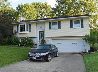 8613 Forestview Ave, Mentor, OH 44060