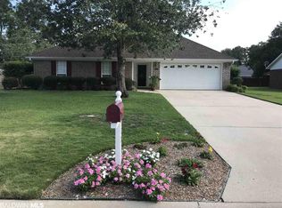 512 Orchard Ln, Foley, AL 36535