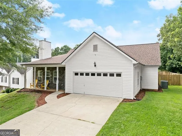 6237 Oak St, Clermont, GA 30527
