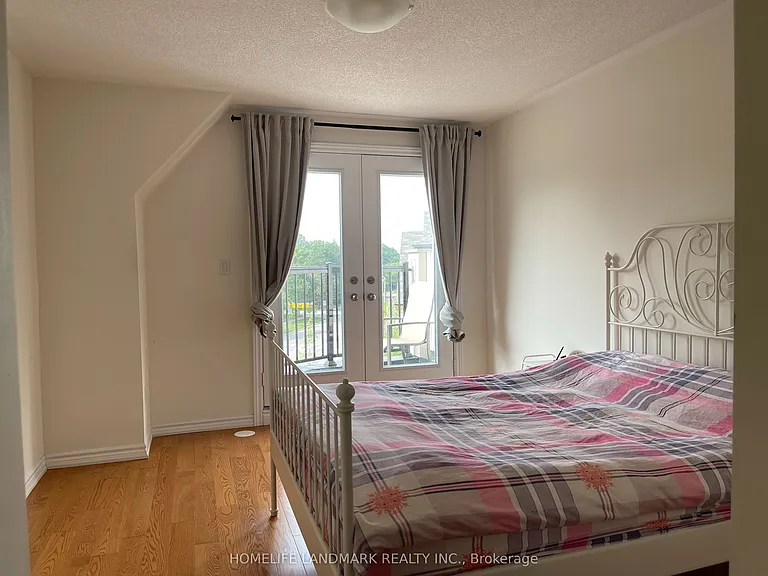 1 Eaton Park Ln #31 — Photo 4