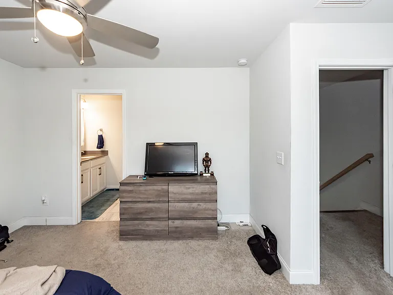 513 Green Fern Dr — Photo 16
