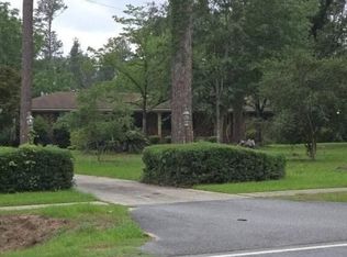 1307 Loop Rd, Vidalia, GA 30474