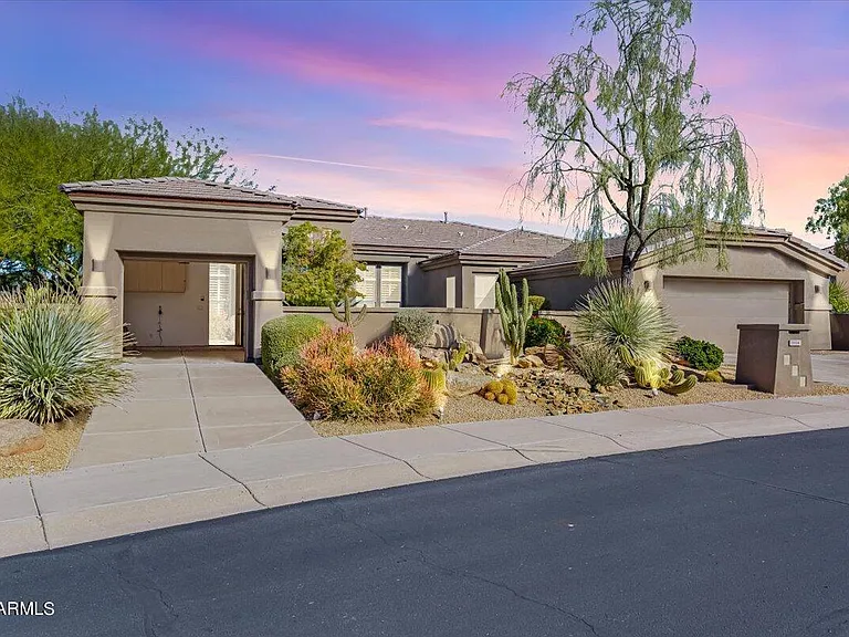 7974 E Evening Glow Dr — Photo 2